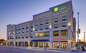 Holiday Inn Express & Suites - Kansas City Ku Medical Center By Ihg